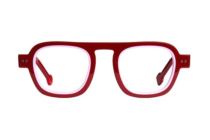Kacamata SABINE menjadi kilang col 119