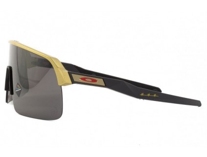 OAKLEY  Patrick Mahomes II Sutro Lite Sunglasses 