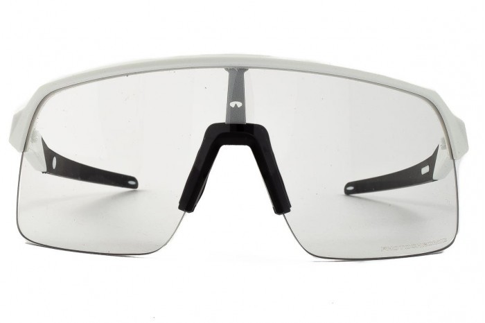 Солнцезащитные очки OAKLEY Lite OO9463-4639 Prizm Photocromic