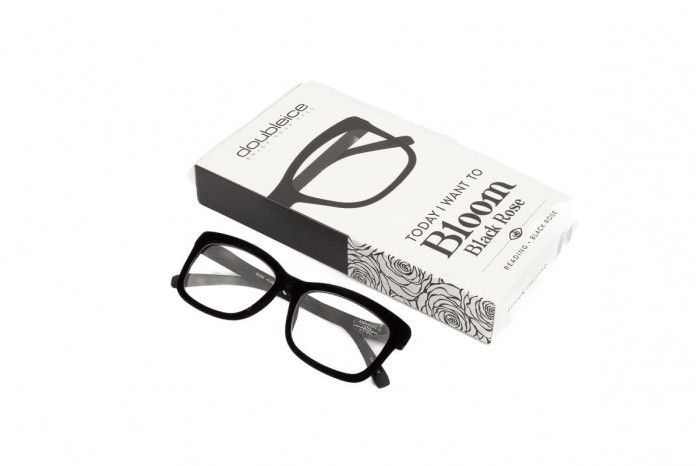 Óculos de leitura pré-montados...